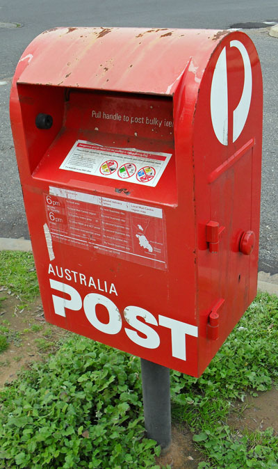 Australia_Post_box-small